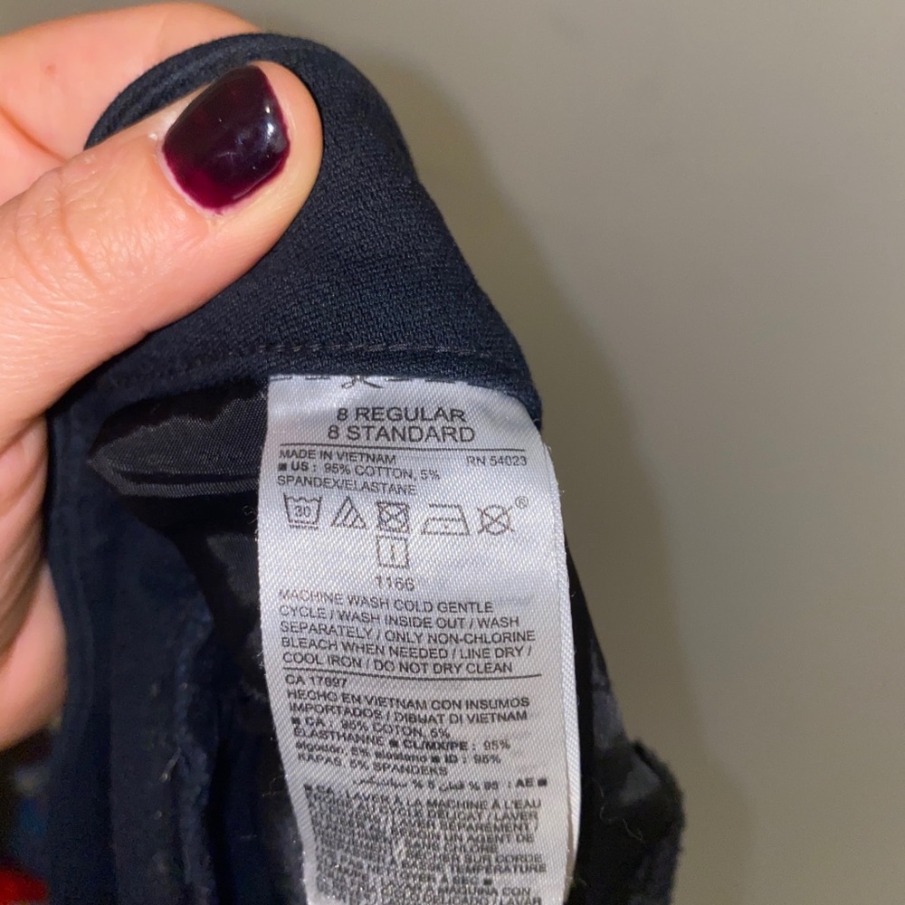 Old Navy Black Pixie Pants - image 3